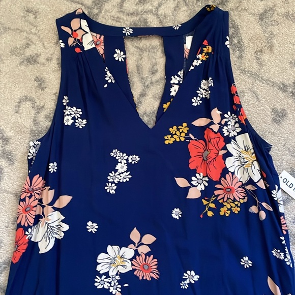 NWT Women’s Old Navy Dress - Picture 2 of 9
